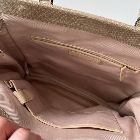 Talbots leather satchel purse magnetic closure w/ embossed snakeskin pattern - Picture 11 of 15